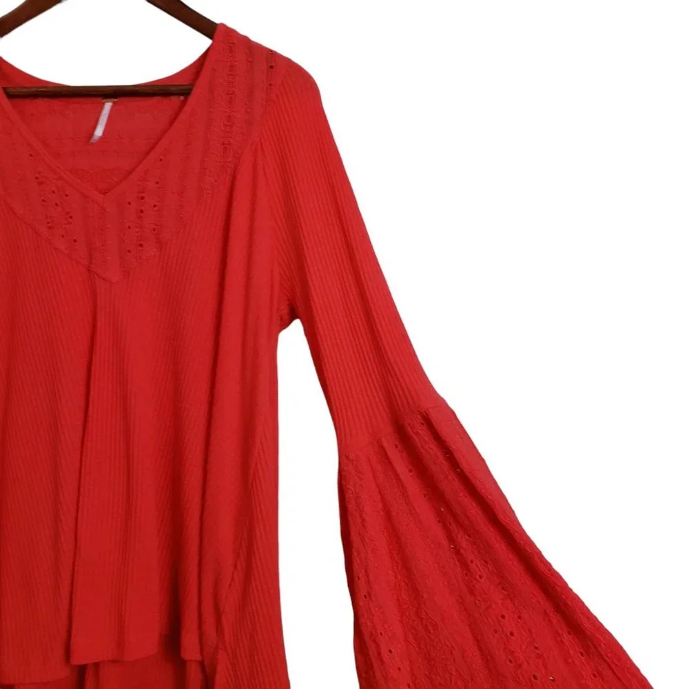 Free People Womens M Top Red Flared Sleeve Eyelet Embroidered V-Neck Blouse - Picture 4 of 12